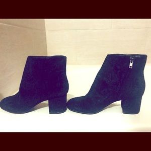 Black chunky heeled velvet boots